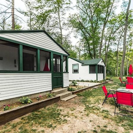 Big Blue Lake Cottages, Llc - Cottage #5 Holton المظهر الخارجي الصورة