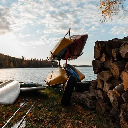 Big Blue Lake Cottages, Llc - Cottage #5 Holton المظهر الخارجي الصورة
