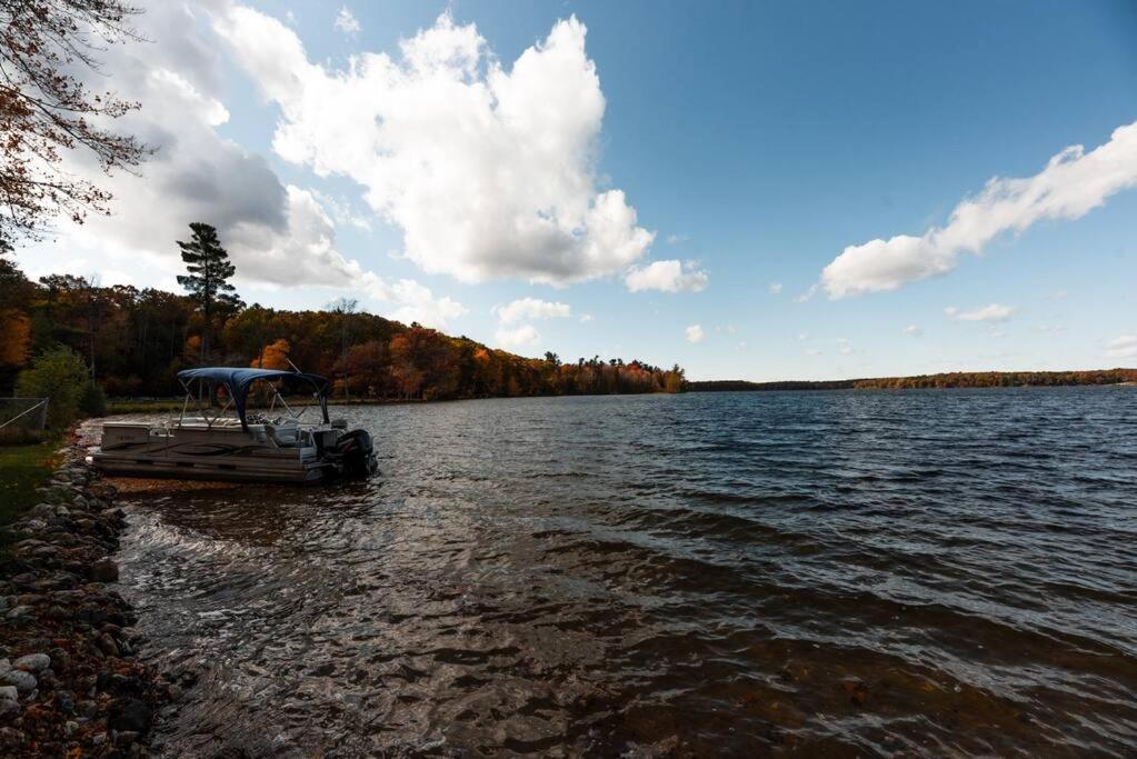 Big Blue Lake Cottages, Llc - Cottage #5 Holton المظهر الخارجي الصورة